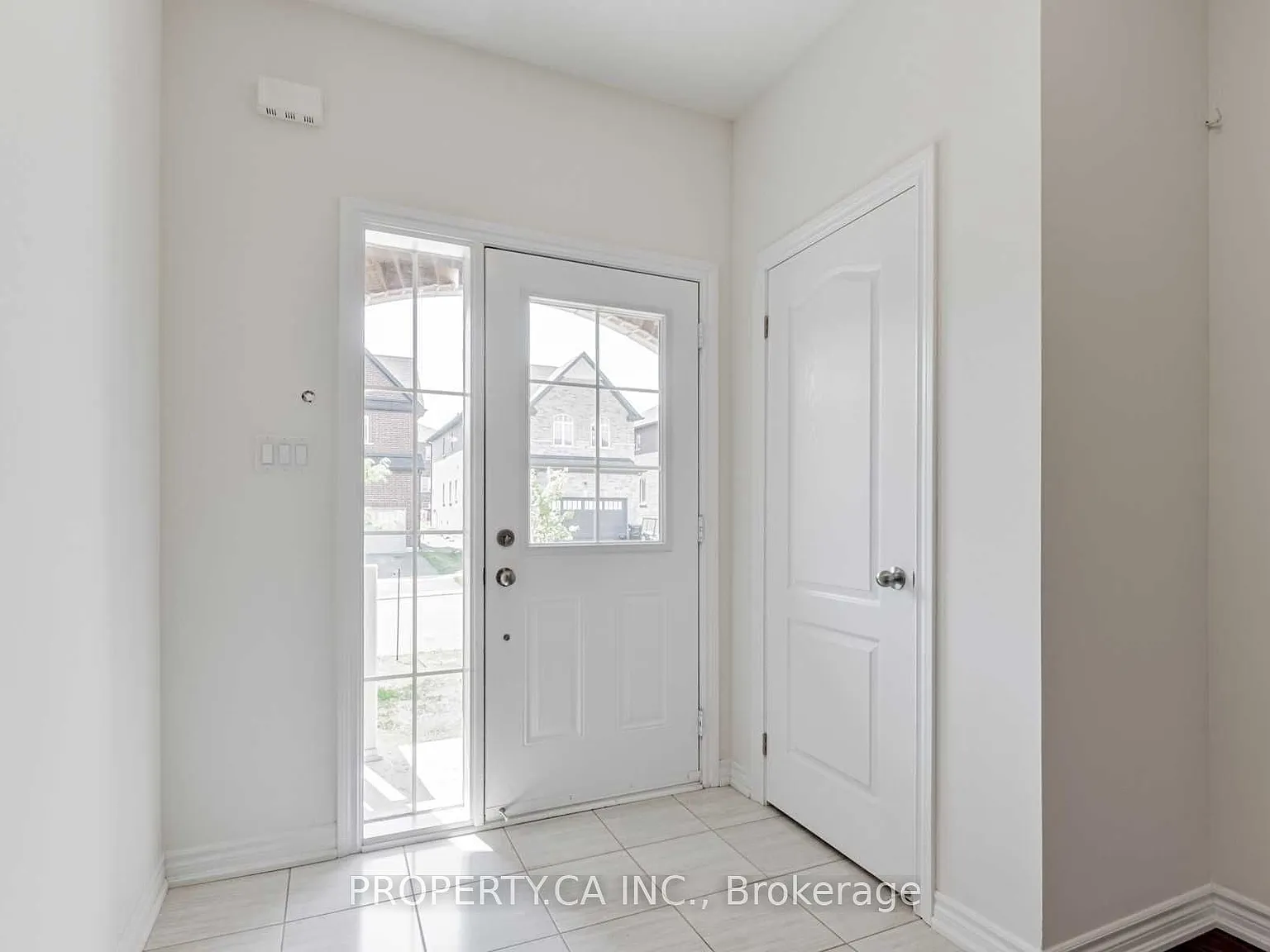 4 bed, $2,700 — Photo 3