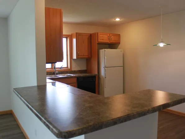 1705 2nd St #A, Coralville, IA 52241