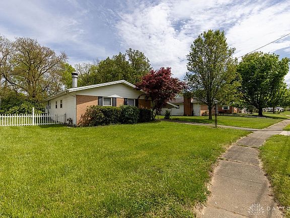 2nd image of 4742 Fairfield Ave