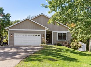 1811 Arcade St, Saint Paul, MN 55109