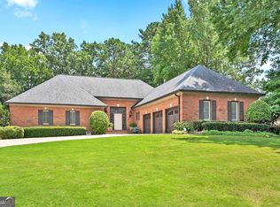 2835 Willow Green Ct, Roswell, GA 30076