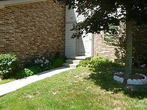 2nd image of 5978 Village Dr #74