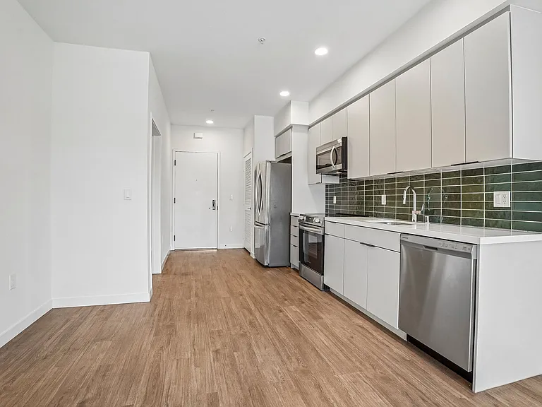 Kara Apartment in Koreatown — Photo 34