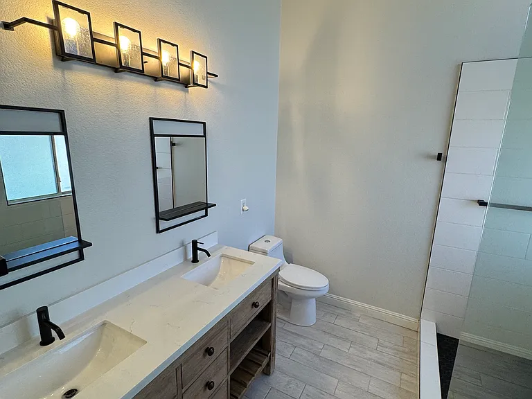 21469 N 79th Dr — Photo 12