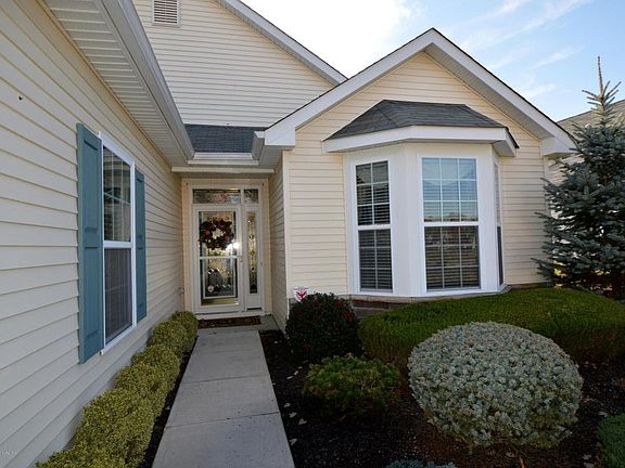 2nd image of 227 Enclave Blvd