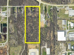 4022 Cleveland Rd, South Bend, IN 46628