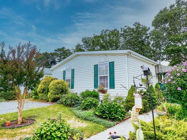 51 Redwood Ct, Mays Landing, NJ 08330