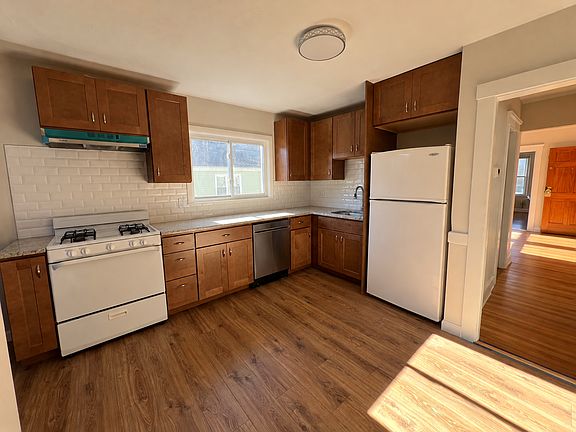 2nd image of 33 Kimball Rd Floor 2
