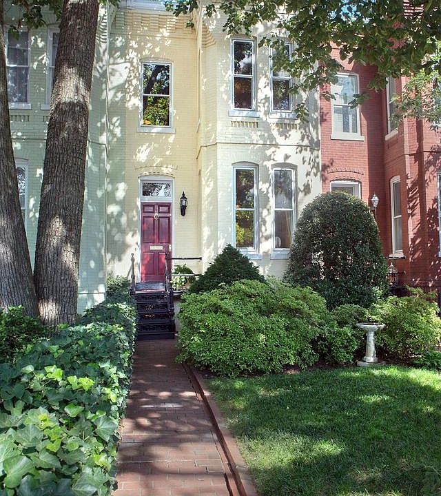 Exterior (Front)