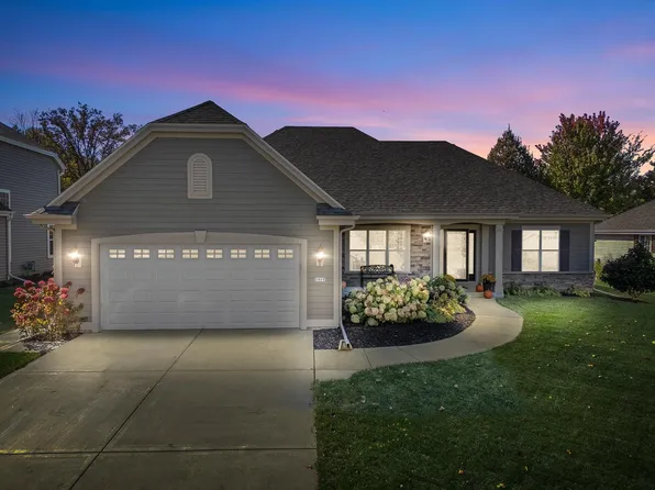 1919 Tumbleweed CIRCLE, West Bend, WI 53095