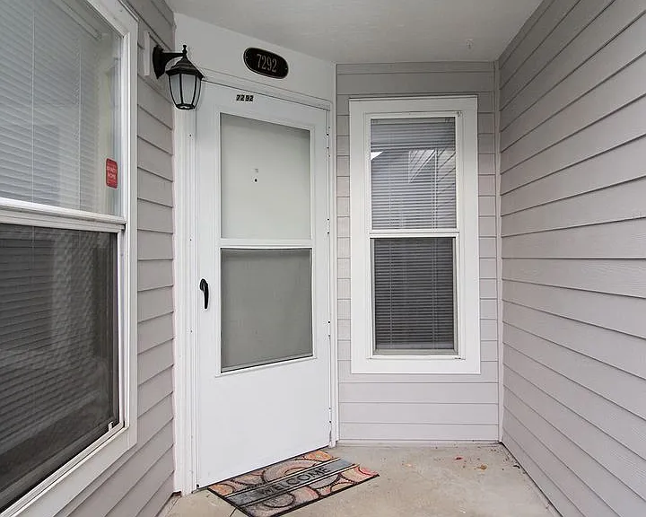 7292 SE Thiessen Rd — Photo 3