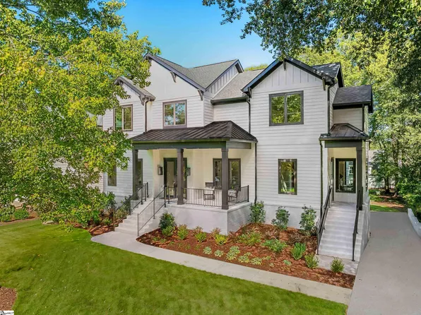 38 Rockwood Dr, Greenville, SC 29605