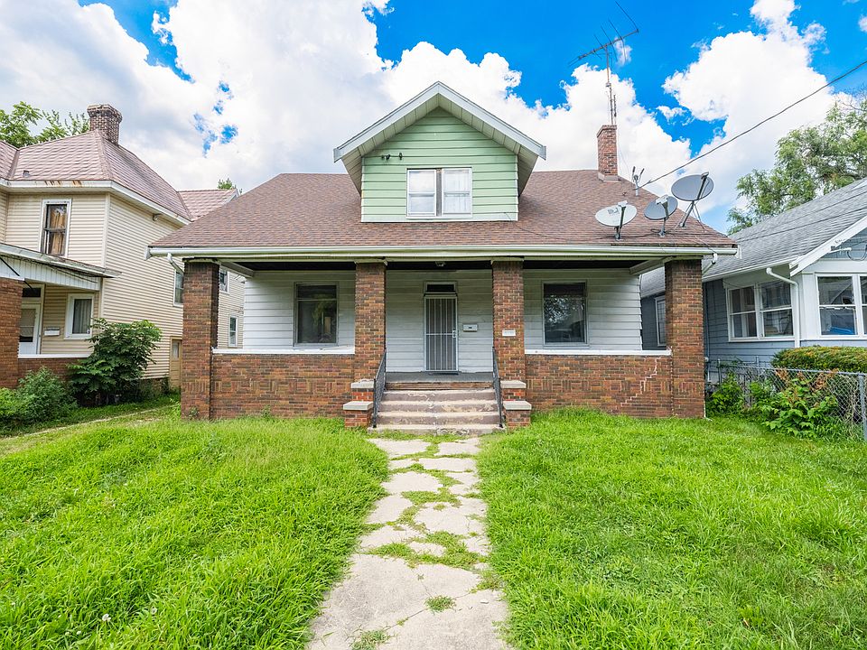 1st image of 1019 W McClure Ave