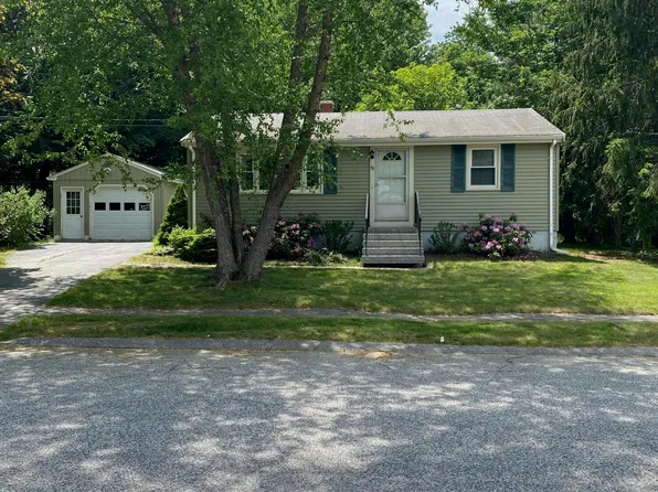 40 Puritan Drive, Westbrook, ME 04092