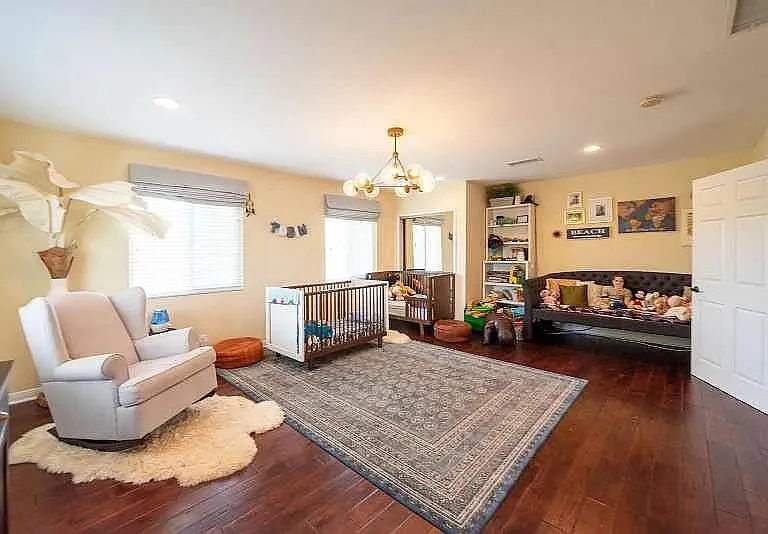 7403 Alverstone Ave — Photo 6