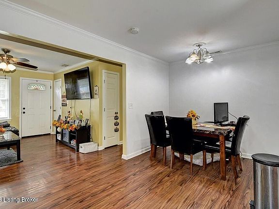 5th image of 10718 Charlene Dr