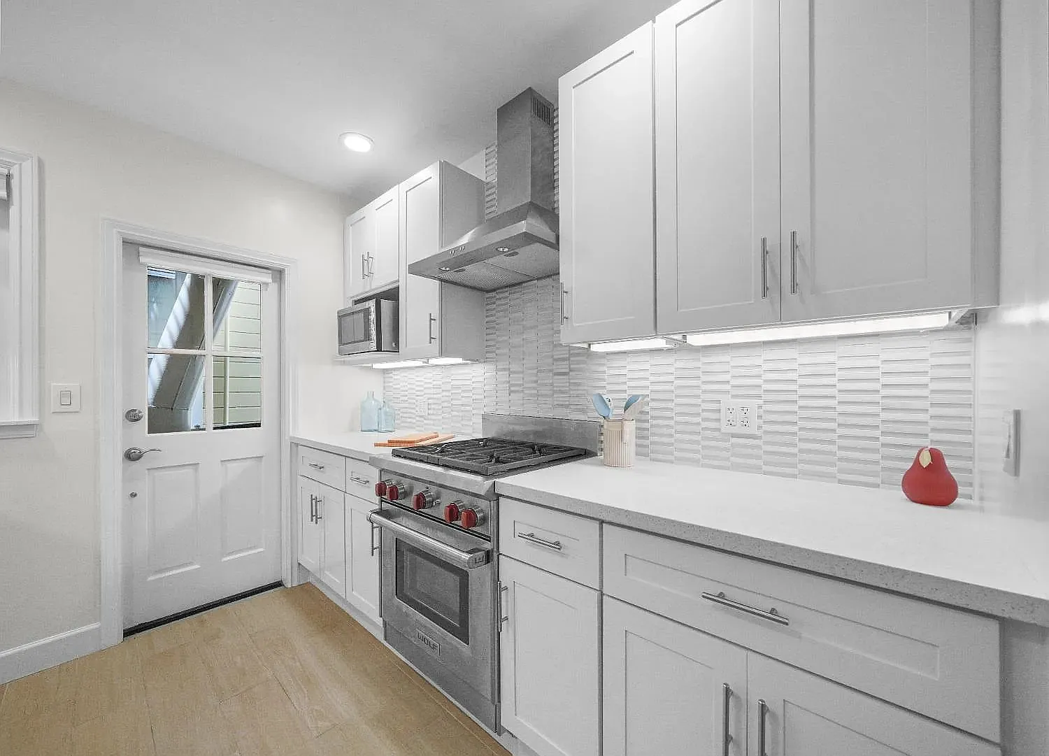 1624 Vallejo St — Photo 4