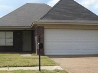 4557 Blue River Dr, Memphis, TN 38128