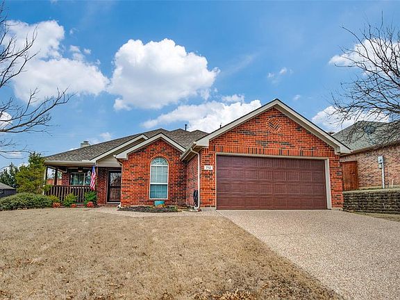 2nd image of 712 Cresthaven Dr