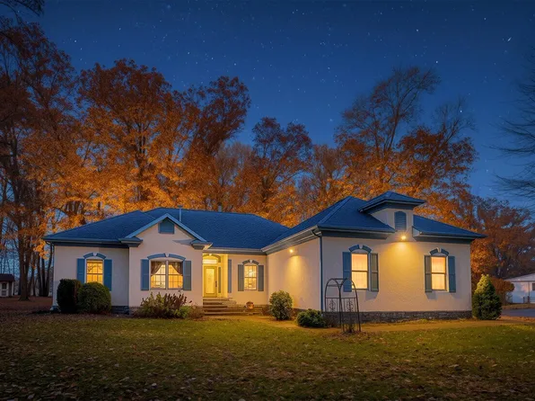 9301 E Division Rd, Mill Creek, IN 46365