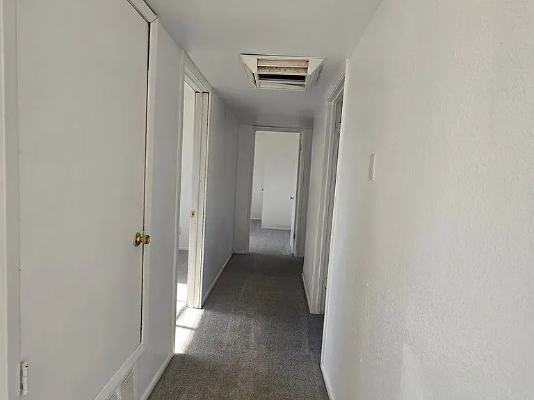 3012 Las Palomas Rd — Photo 6