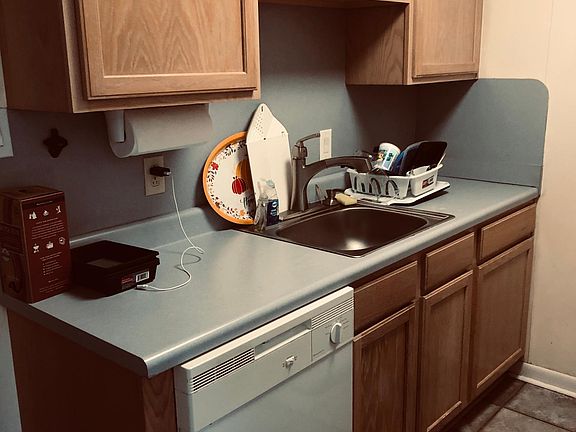 4th image of 1901 Prytania St APT 10