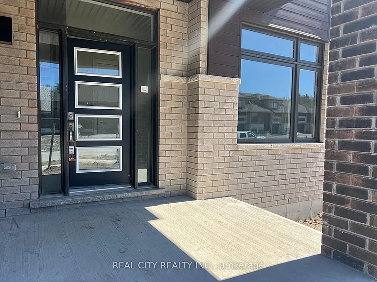 3047 Sandy Acres Ave — Photo 3