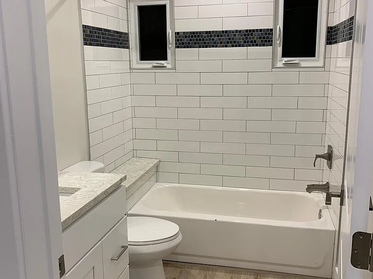 147 W Gladstone St — Photo 16