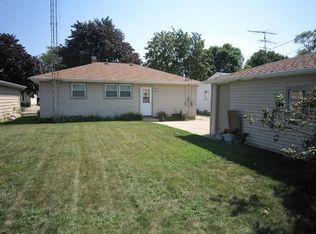 7838 35th Ave, Kenosha, WI 53142