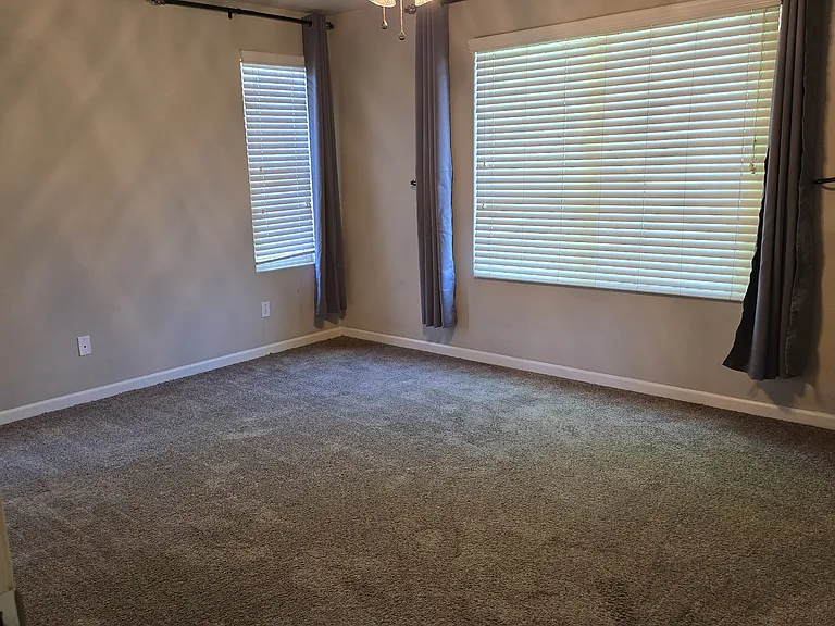 1214 Royalty Way — Photo 27