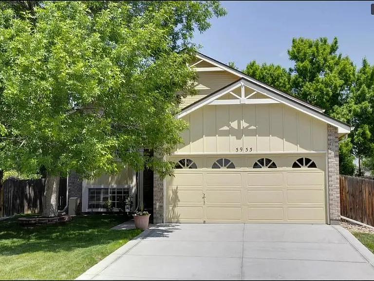 3933 W 63rd Pl — Photo 3