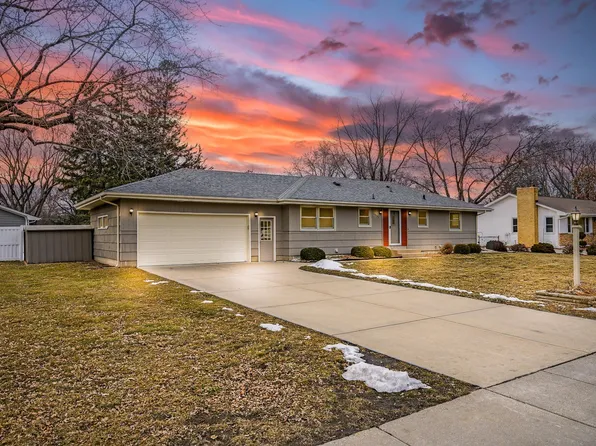 10300 Xerxes Ave S, Bloomington, MN 55431