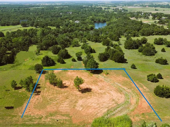 3355 NE 10th St #3, Blanchard, OK 73010