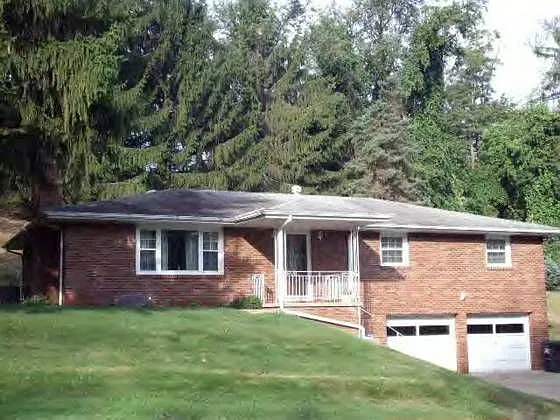 98 W Bethlehem Blvd photo 1