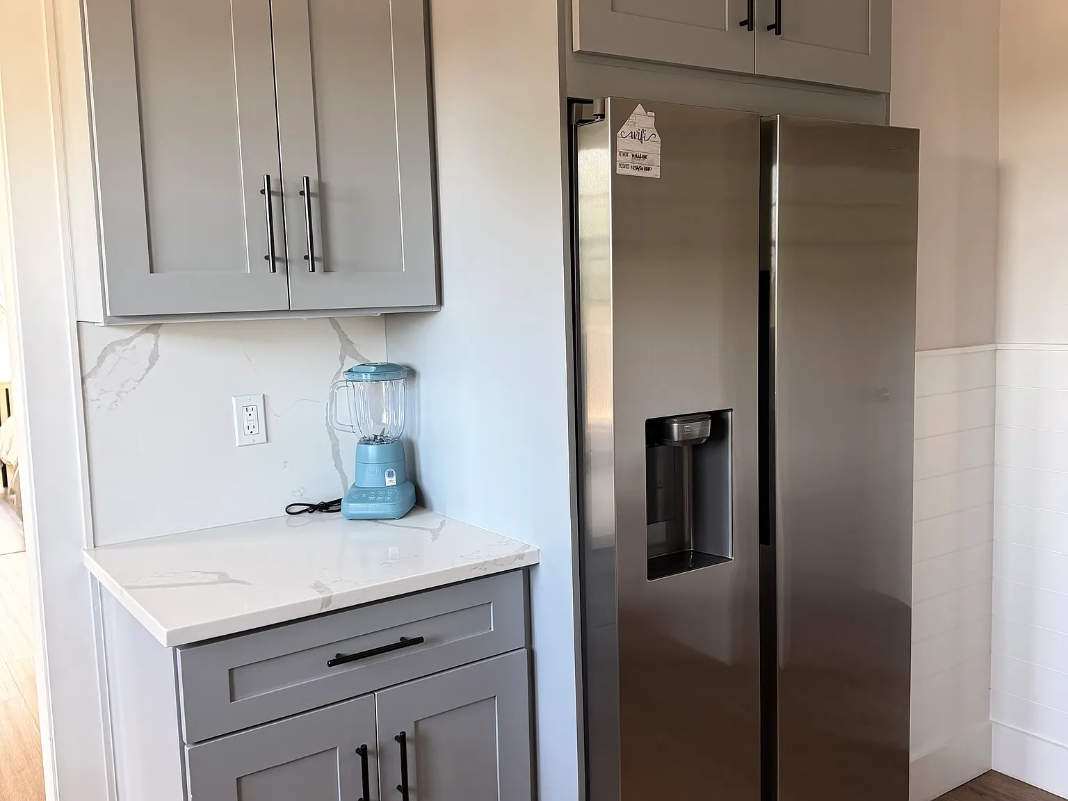 3 bed, 1350 sqft, $4,500 — Photo 3