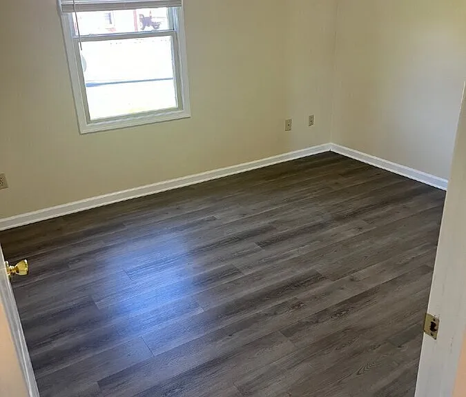 1374 Reservoir St #B — Photo 10