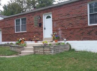 8823 Greenbrook Dr, Saint Louis, MO