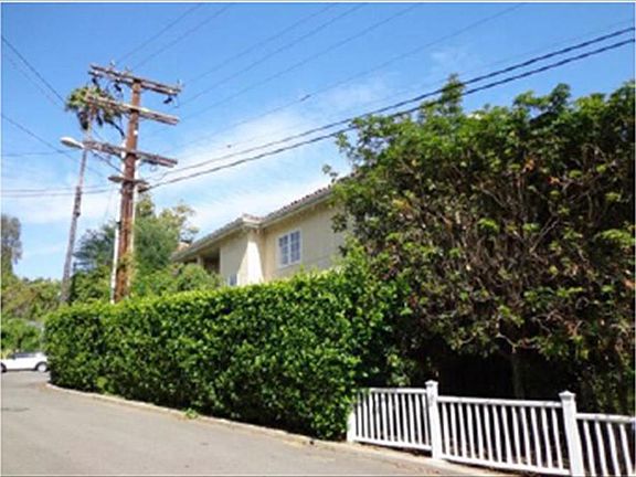 2nd image of 2505 Canyon Oak Dr