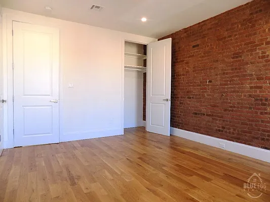 Rented by Blue Egg Realty Corp | media 15