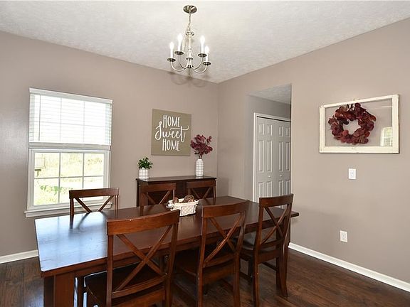 5th image of 1204 Meadowbrook Ct