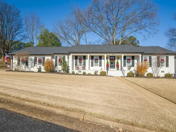 704 Irene St, Covington, TN 38019