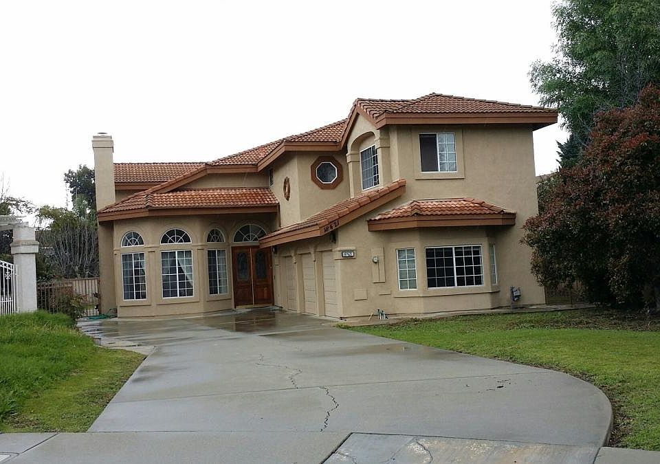 1st image of 18421 Rocky Ct