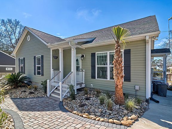 2nd image of 417 Dot Ct