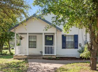 207 E 6th St, Mc Gregor, TX 76657