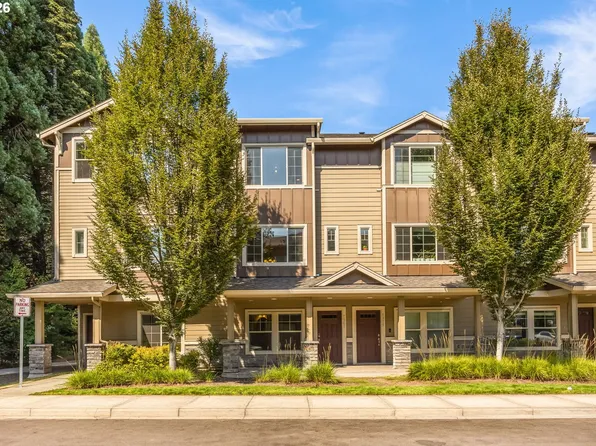 7967 NE Heiser St, Hillsboro, OR 97006