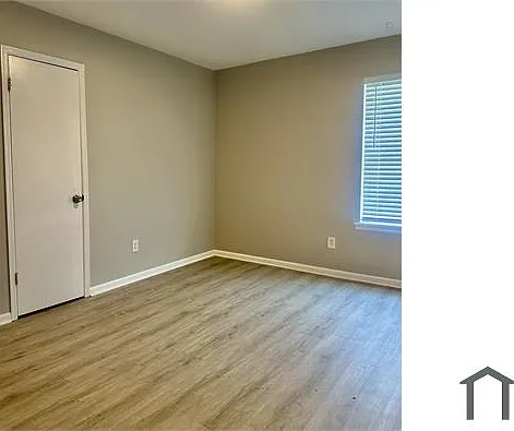 8668 Plumtree Dr — Photo 5