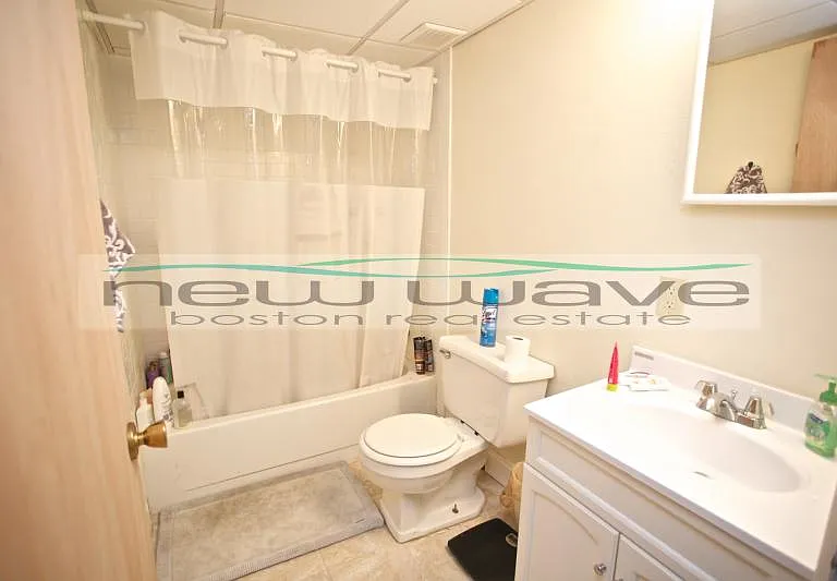 1102 Boylston St #1T — Photo 2