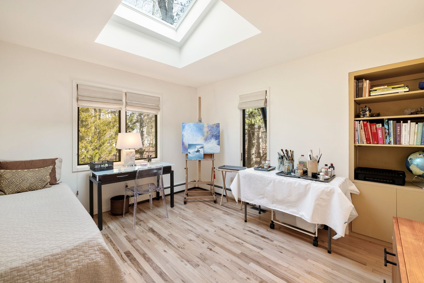 First Floor guest bedroom
