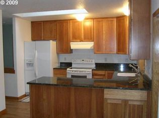 28655 SE Paradise Rd, Eagle Creek, OR 97022