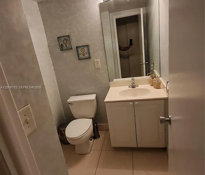 19390 Collins Ave #1124 — Photo 6